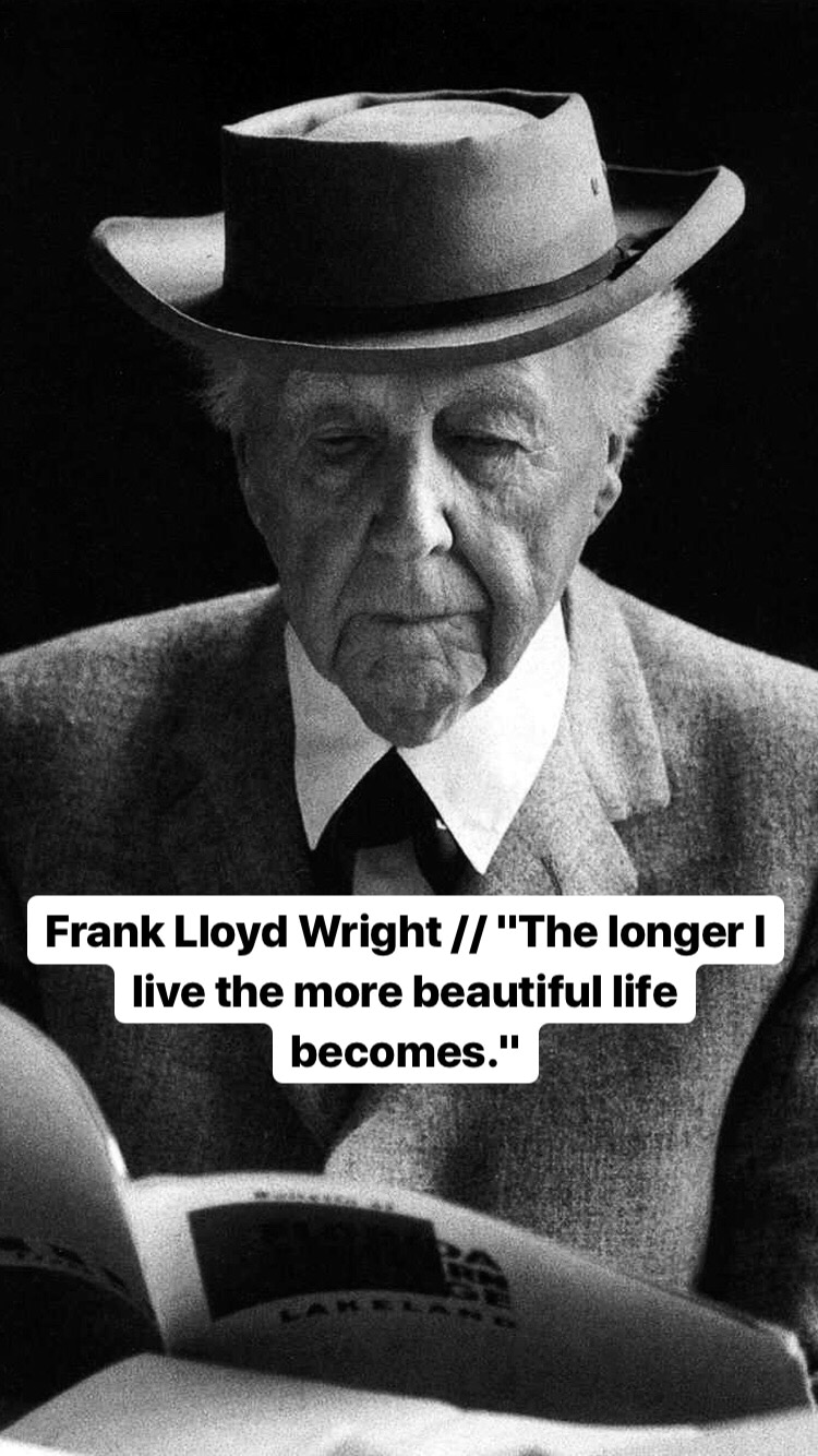 Photo of Frank Lloyd Wright