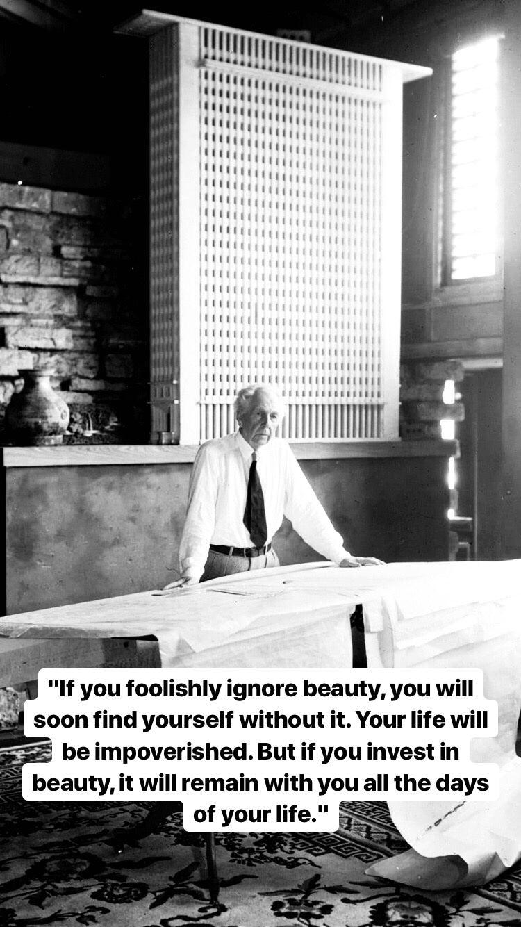 Photo of Frank Lloyd Wright