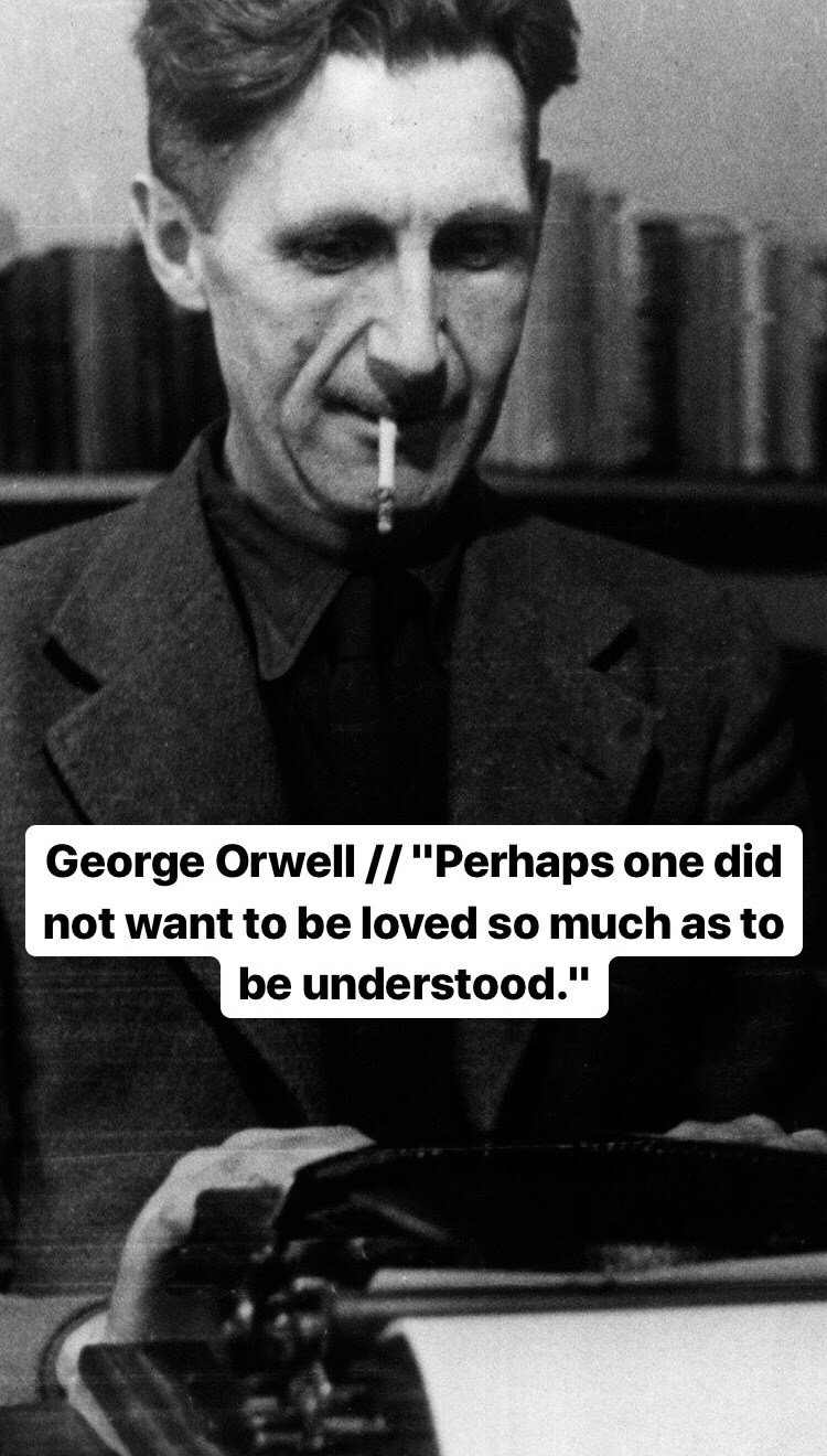 Photo of George Orwell