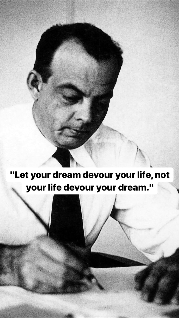 Photo of Antoine de Saint-Exupery