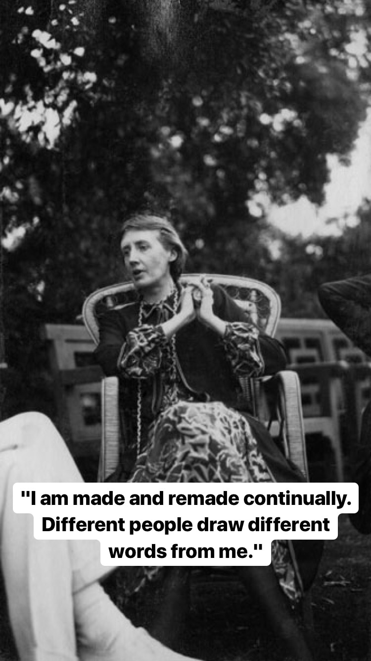 Photo of Virginia Woolf