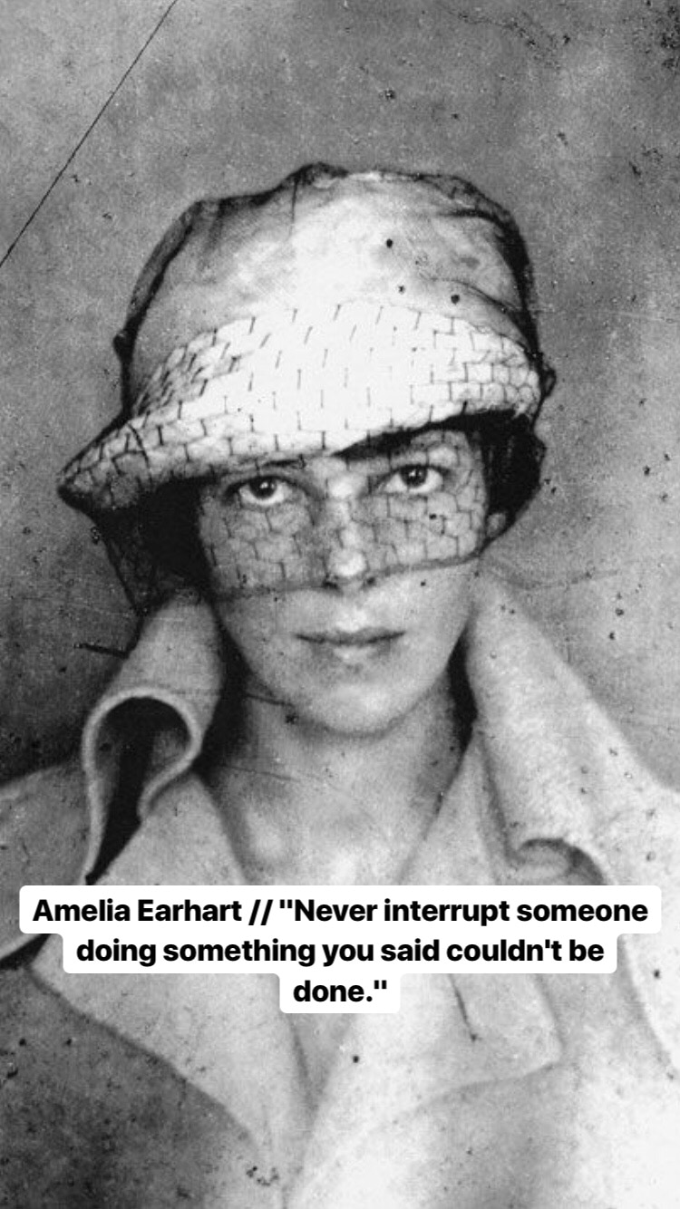 Photo of Amelia Earhart