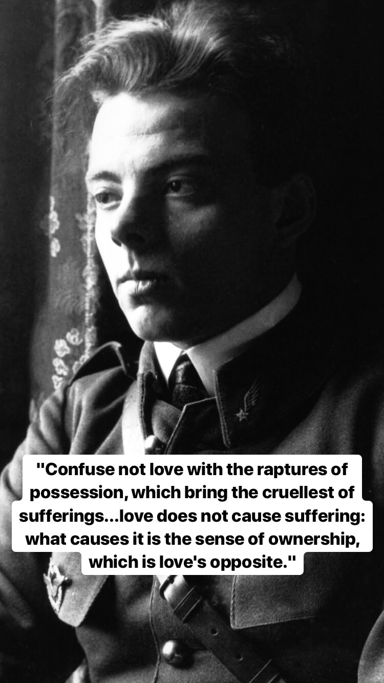 Photo of Antoine de Saint-Exupéry