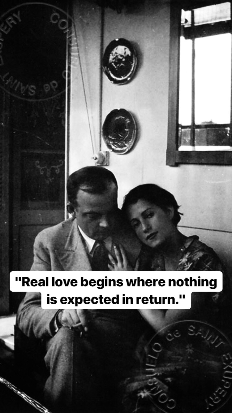 Photo of Antoine de Saint-Exupéry