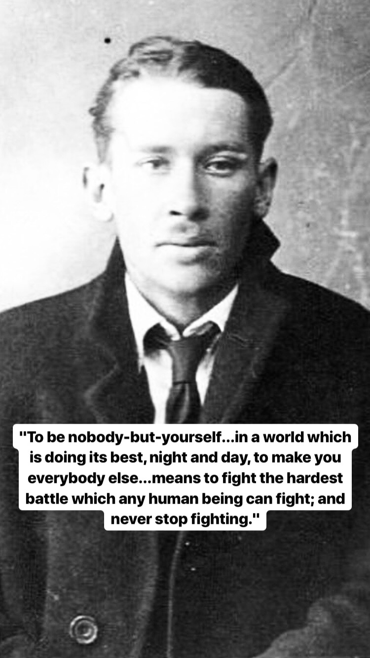 Photo of E.E. Cummings