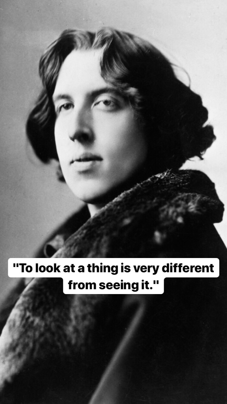 Photo of Oscar Wilde