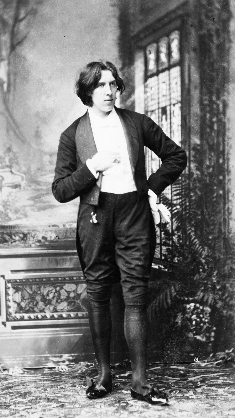Photo of Oscar Wilde