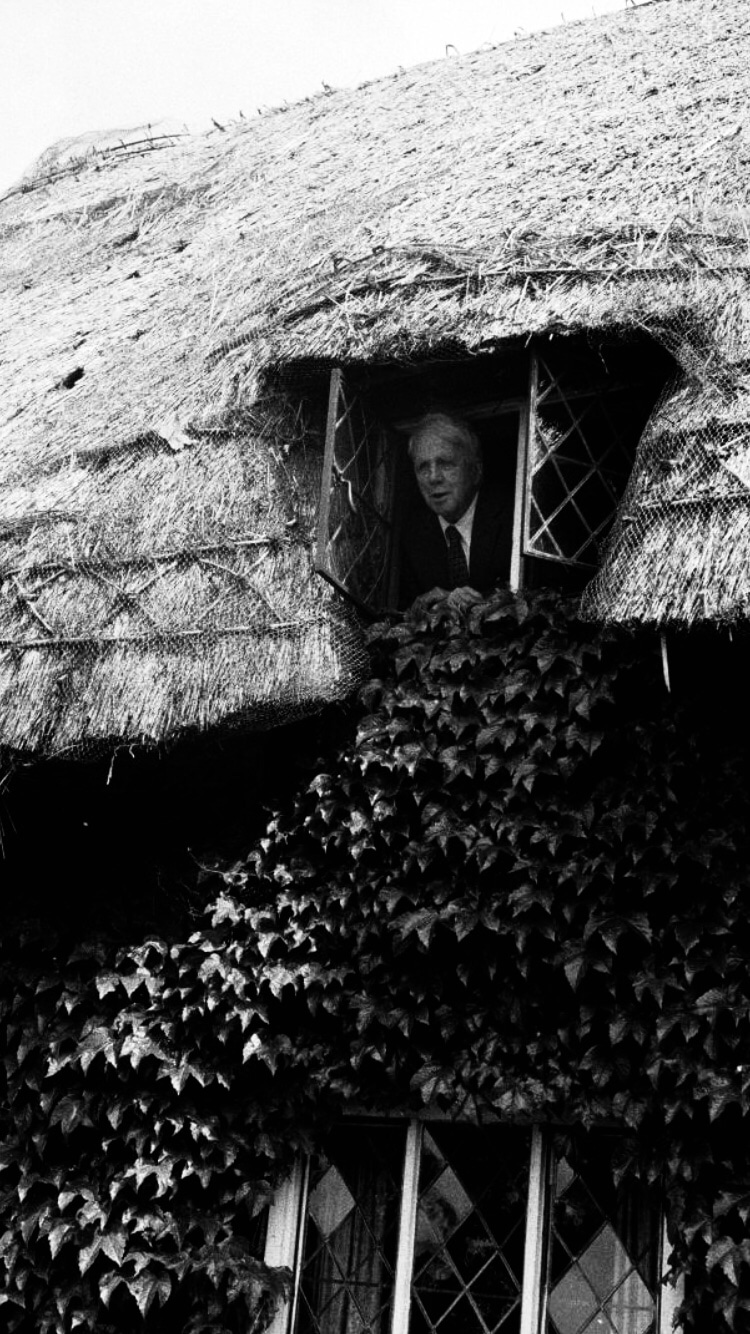 Photo of Robert Frost