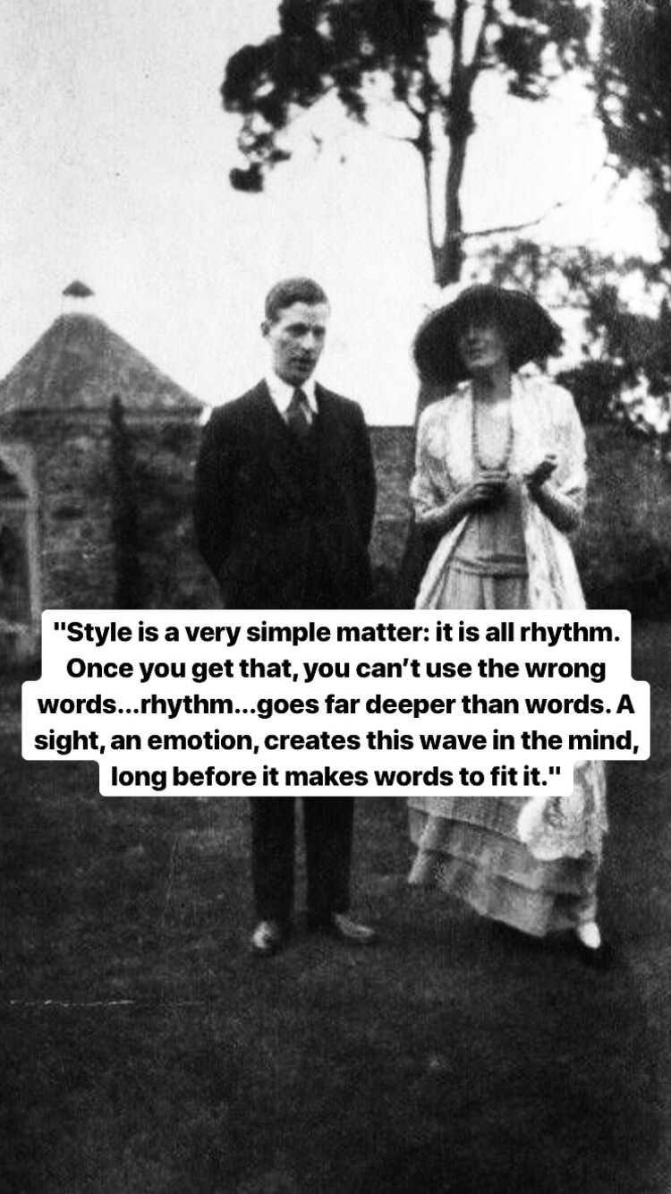 Photo of Virginia Woolf