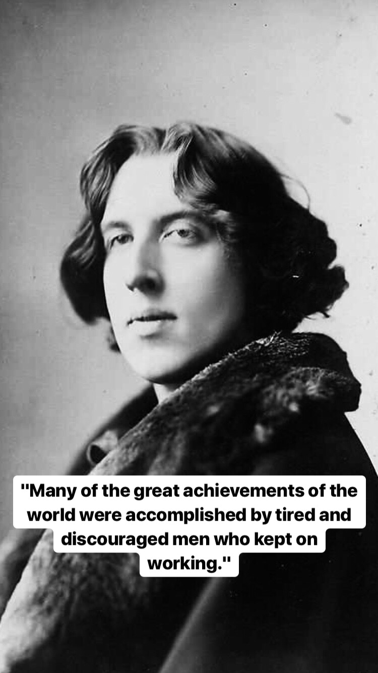 Photo of Oscar Wilde