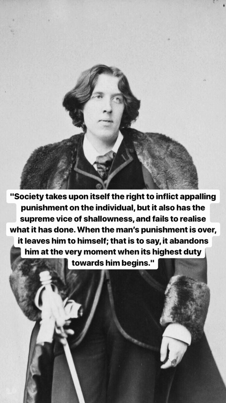 Photo of Oscar Wilde