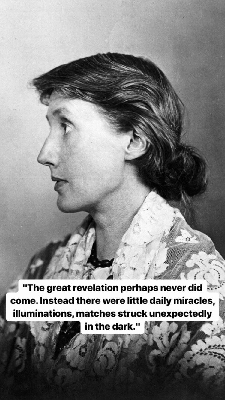 Photo of Virginia Woolf
