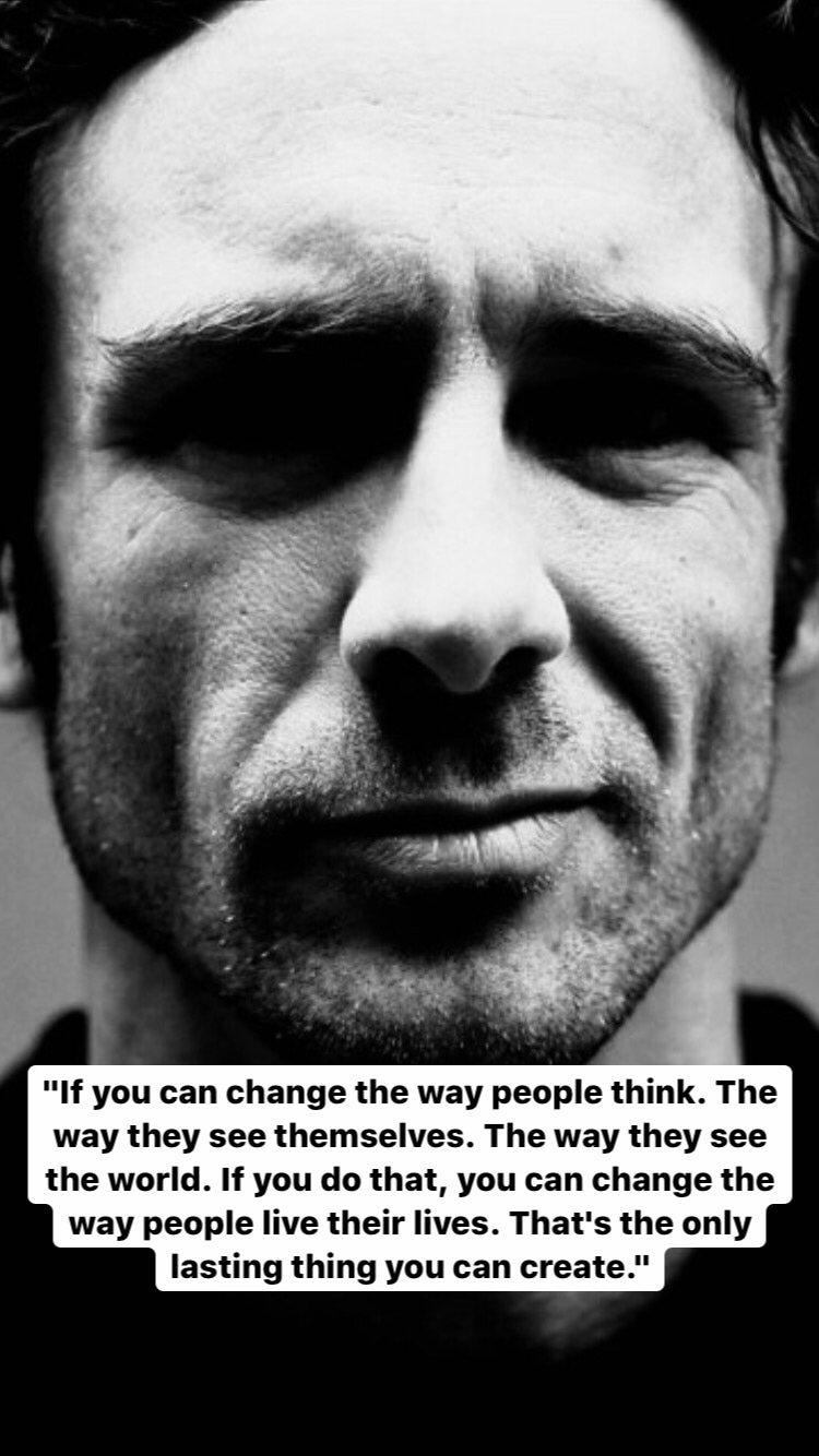 Photo of Chuck Palahniuk