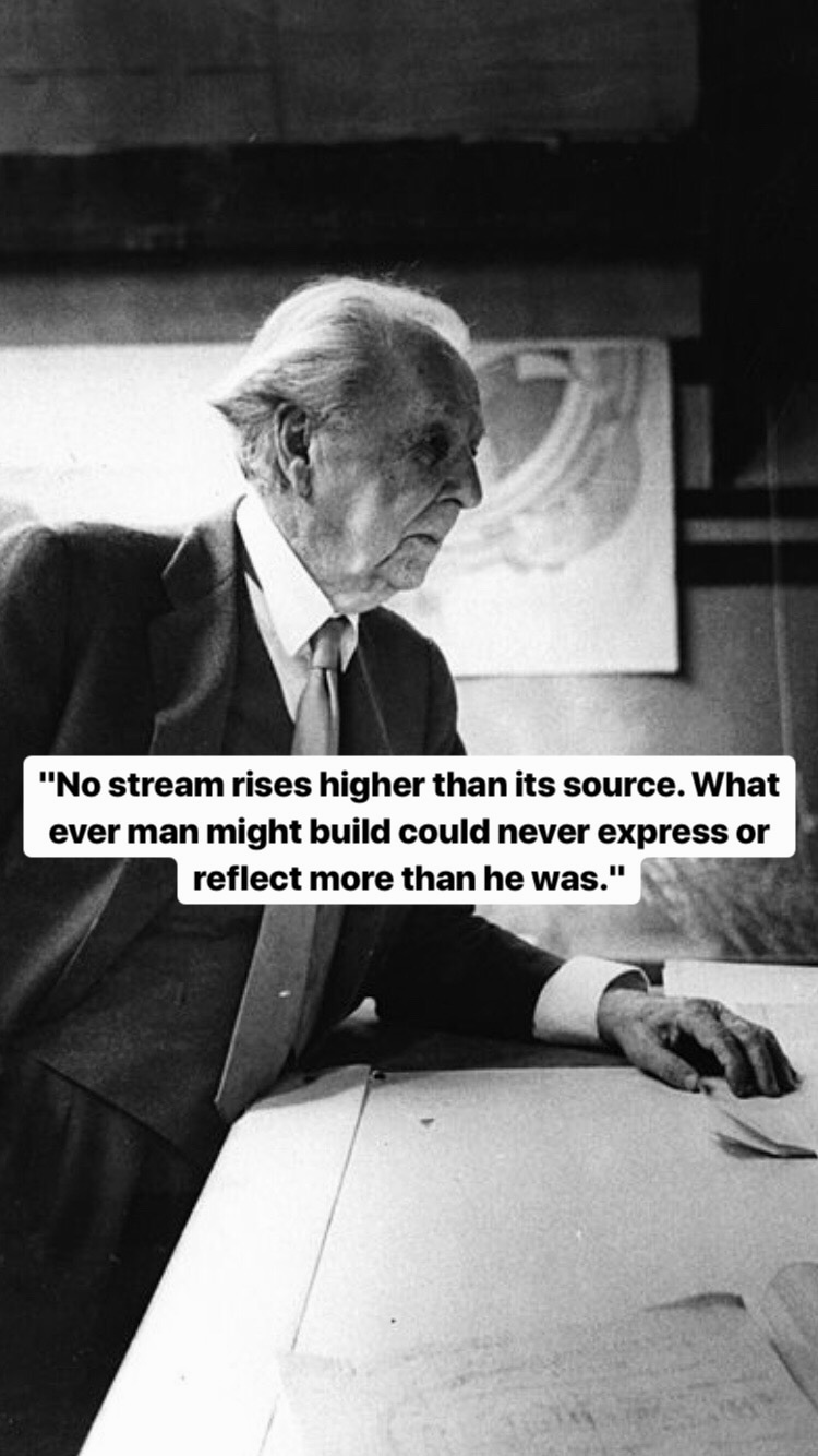 Photo of Frank Lloyd Wright