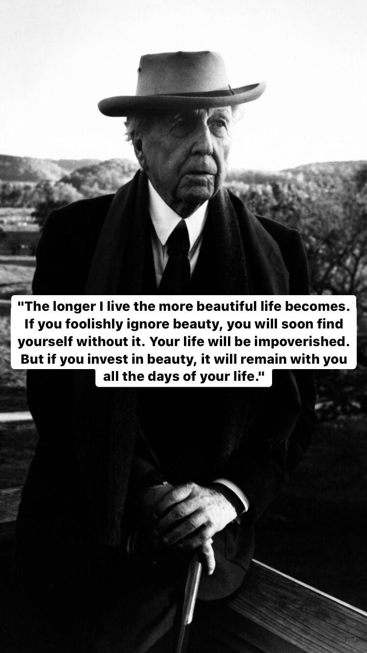 Photo of Frank Lloyd Wright