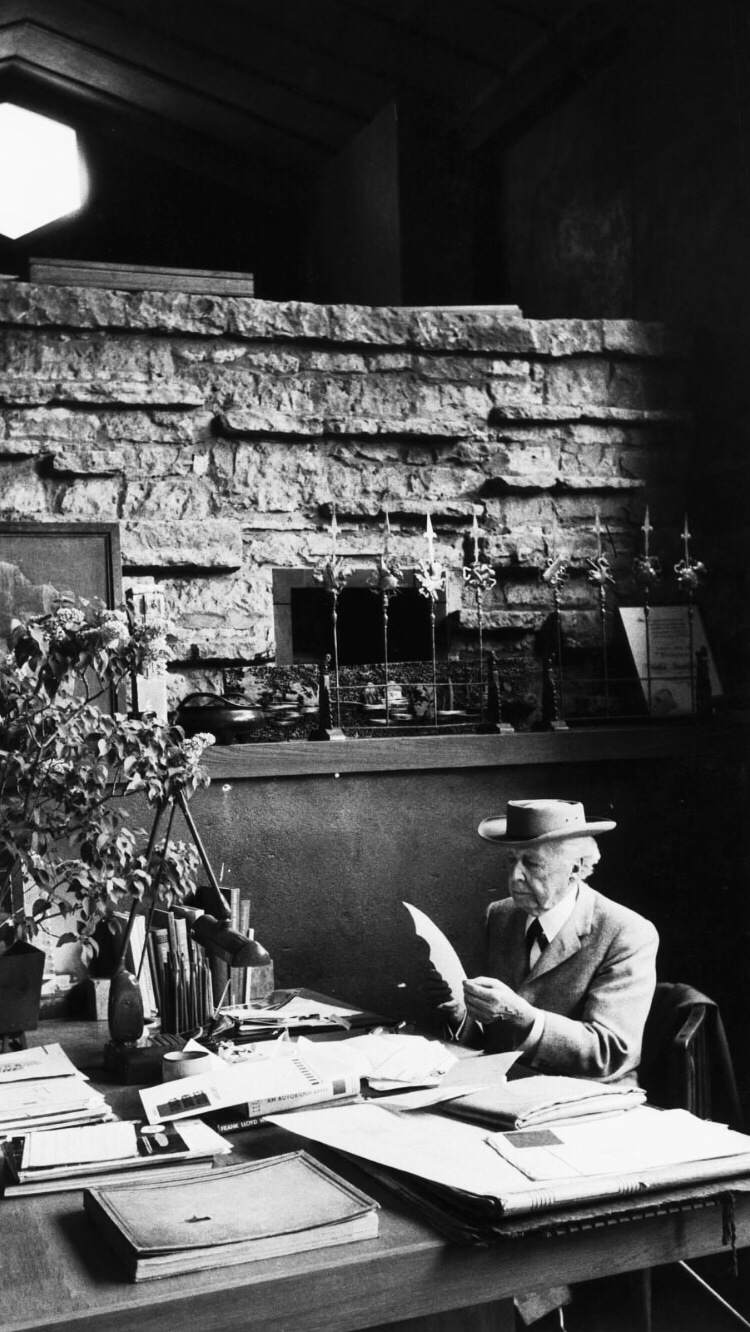 Photo of Frank Lloyd Wright