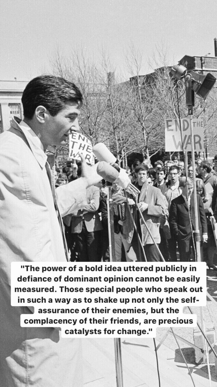 Photo of Howard Zinn