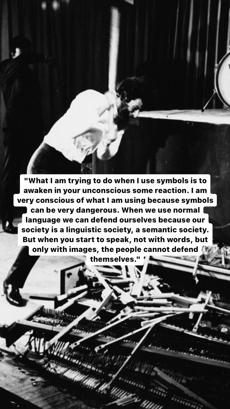 Photo of Alejandro Jodorowsky