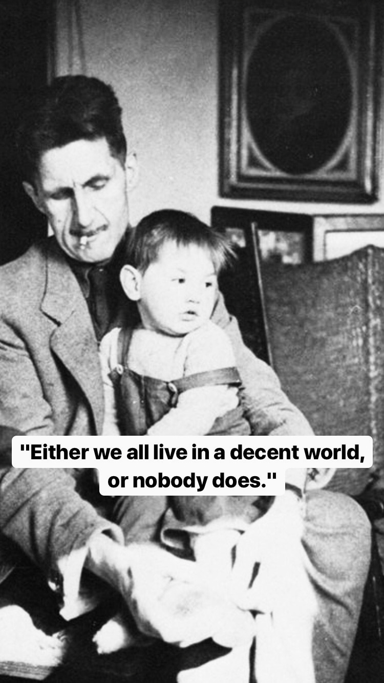 Photo of George Orwell