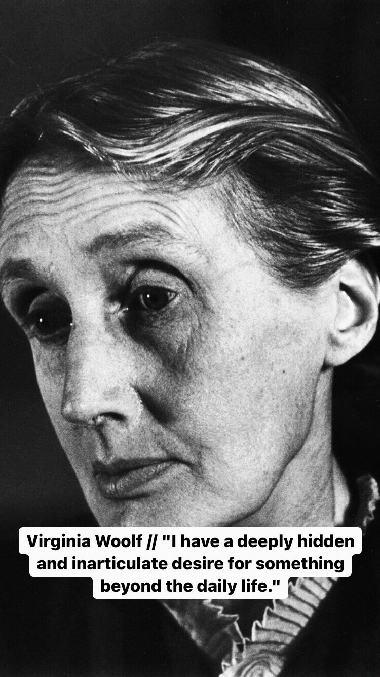 Photo of Virginia Woolf