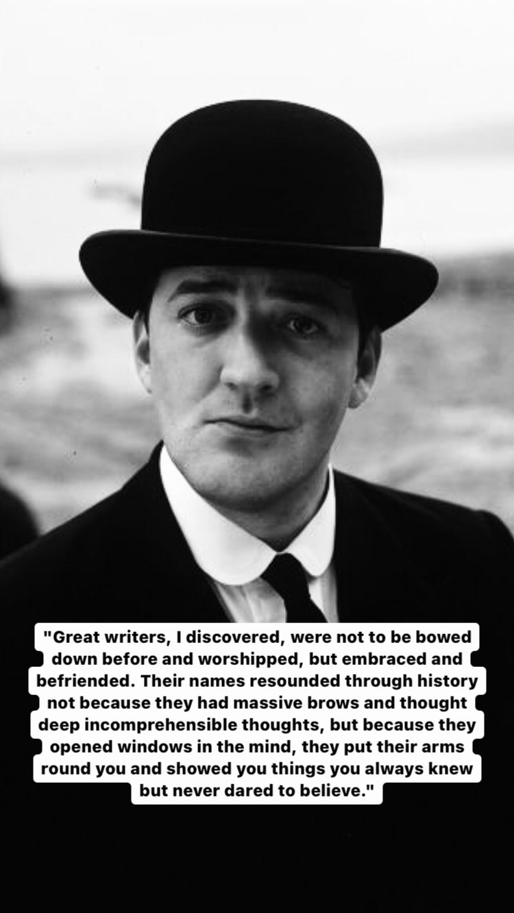 Photo of Stephen Fry