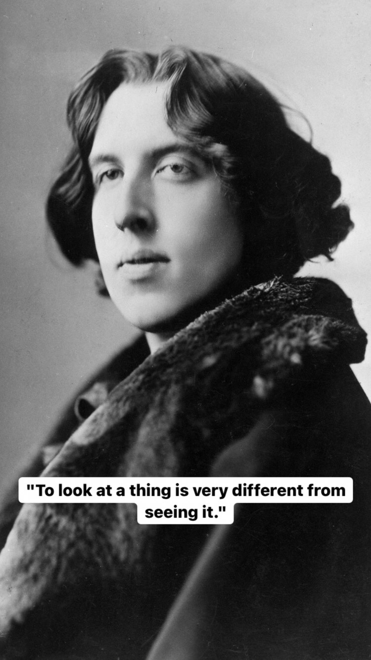 Photo of Oscar Wilde