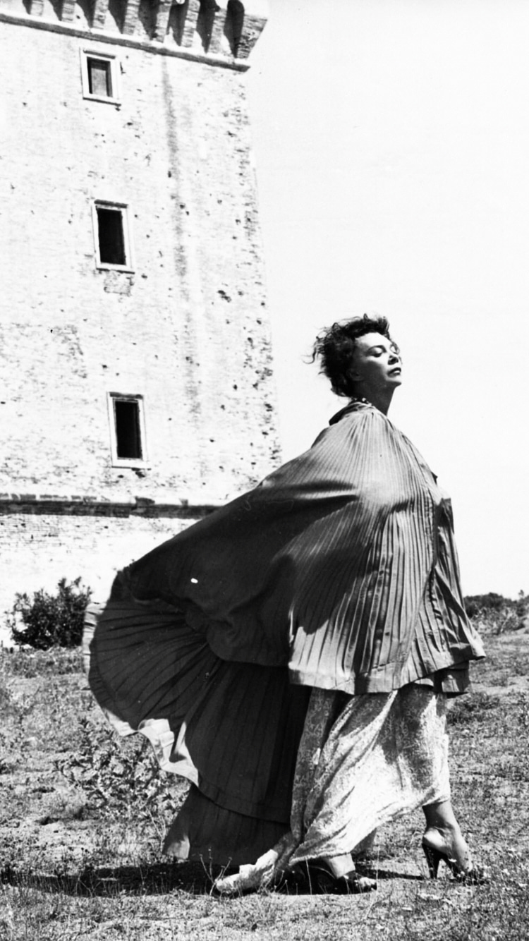 Photo of Leonor Fini