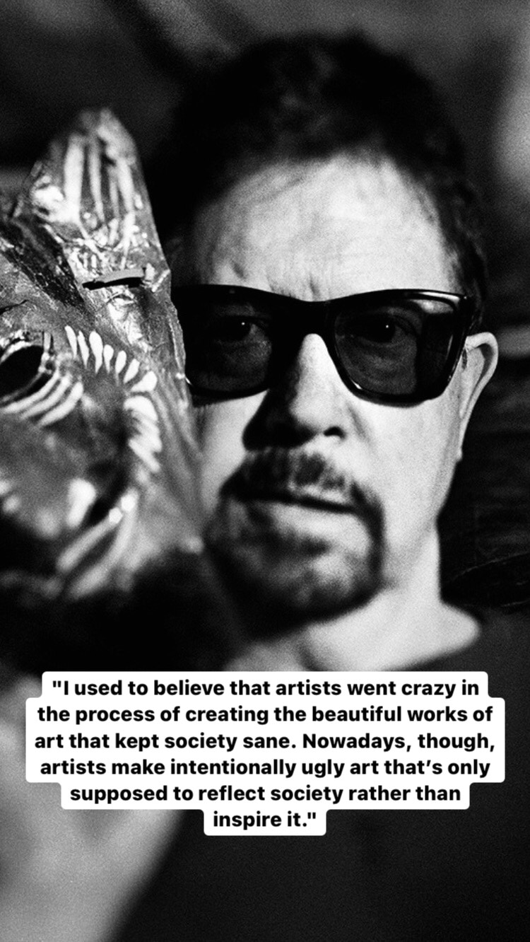 Photo of Tom Robbins