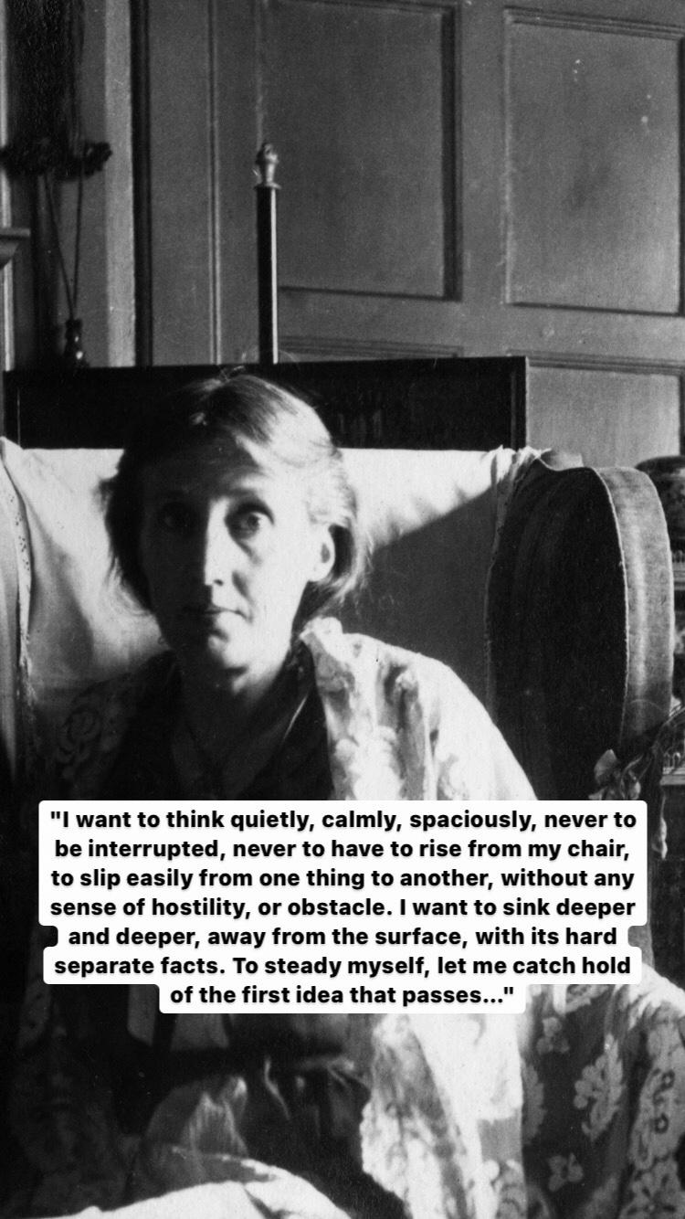 Photo of Virginia Woolf