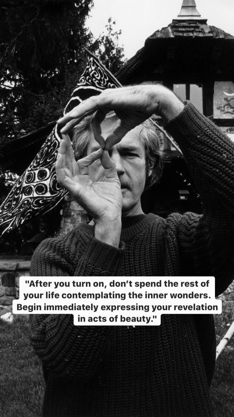 Photo of Timothy Leary