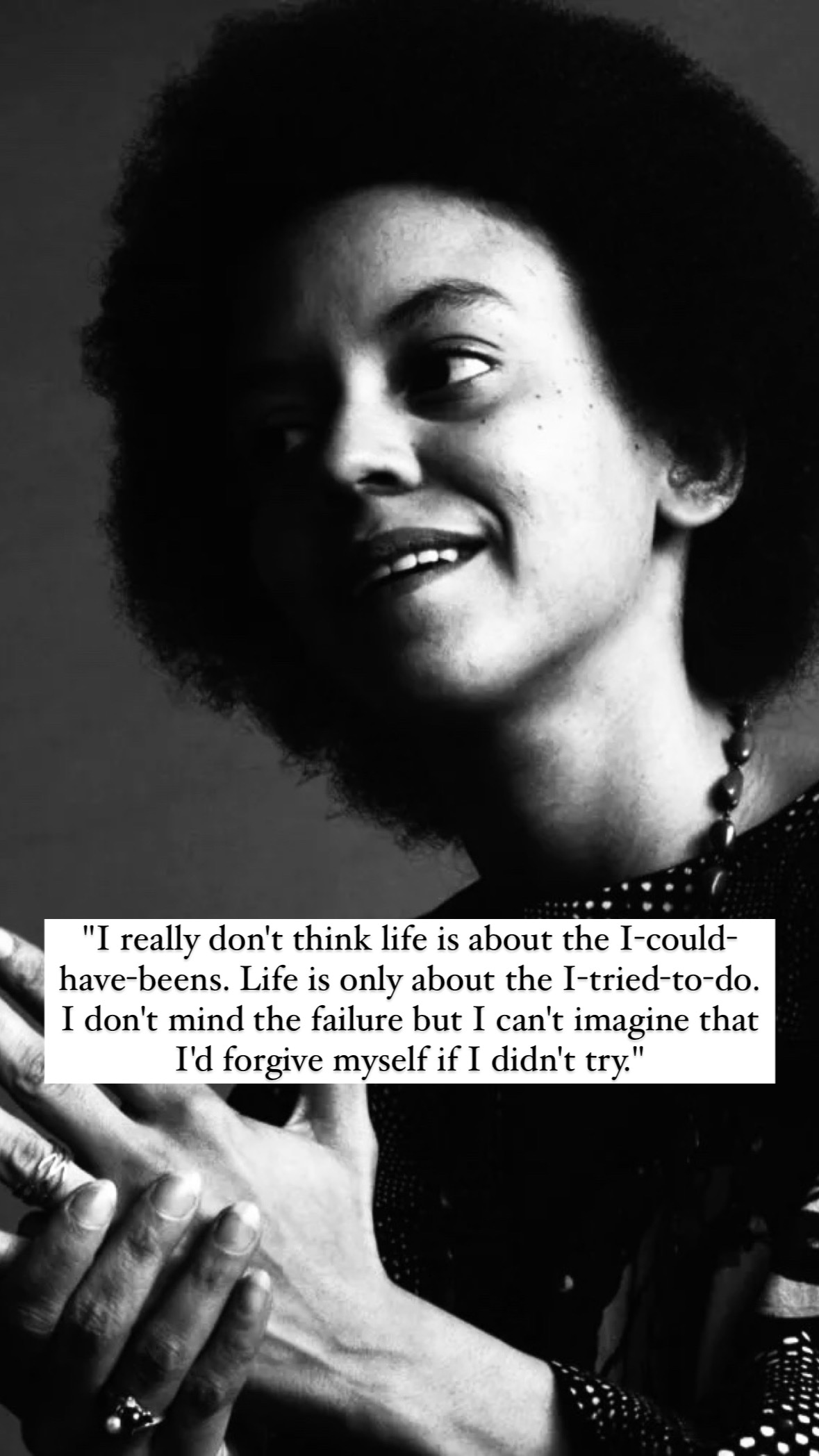 Photo of Nikki Giovanni