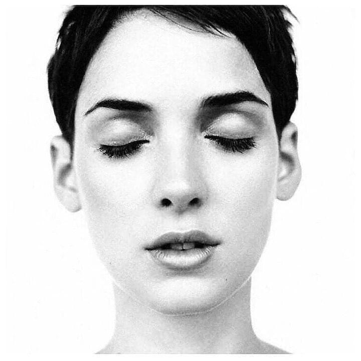 Photo of Winona Ryder