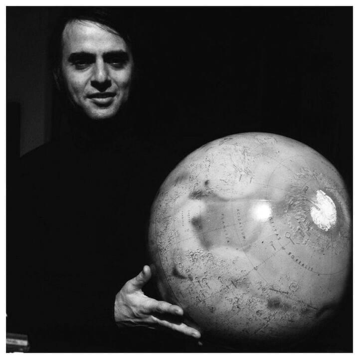 Photo of Carl Sagan