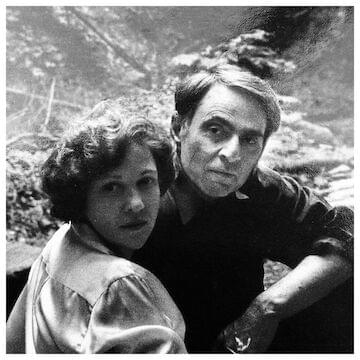 Photo of Carl Sagan and Ann Druyan