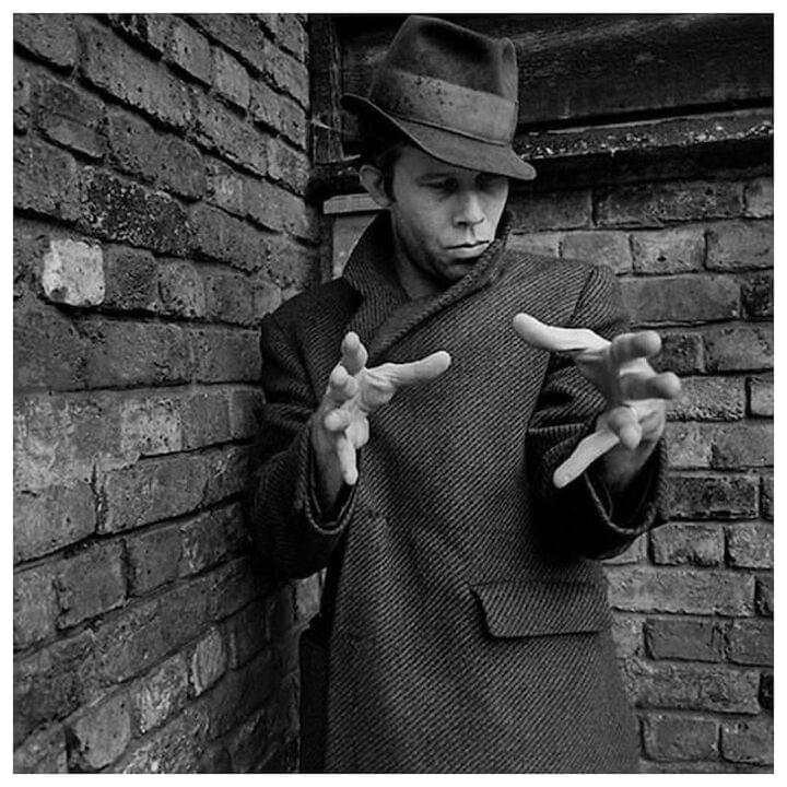 Photo of Tom Waits