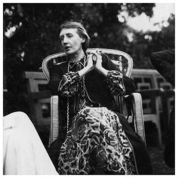 Photo of Virginia Woolf